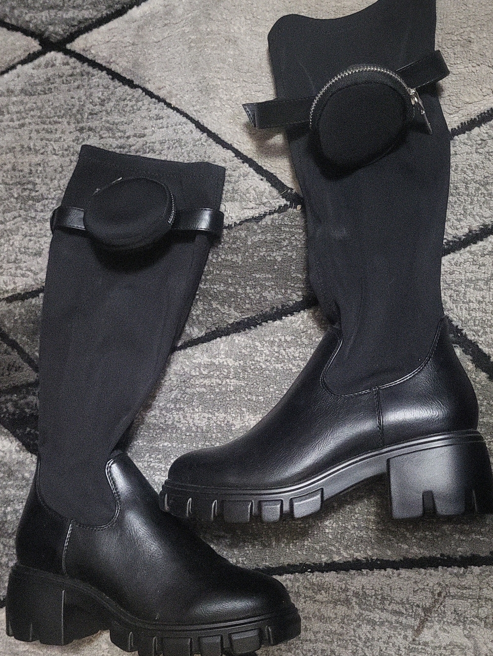 Women's Black Knee-High Chunky Sole Boots with Zip Pouch On Side